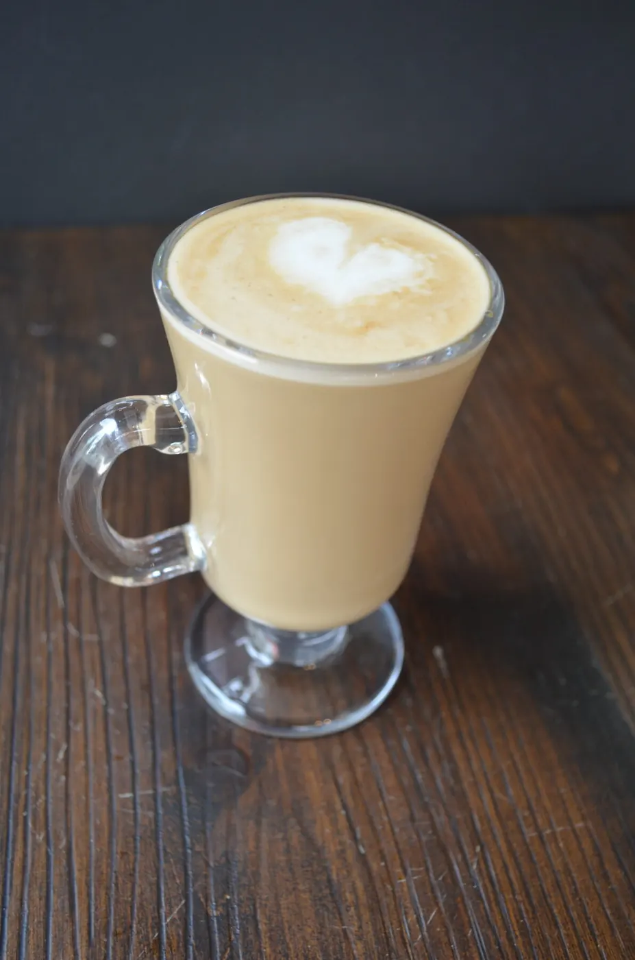 Latte con latte art en Espiga
